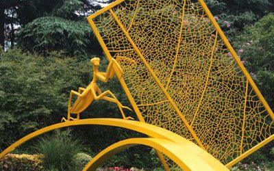 公園擺放的景觀裝飾品玻璃鋼創意螳螂雕塑