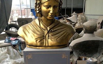 醫學院玻璃鋼仿銅胸像著名護理事業創始人南丁格爾雕塑